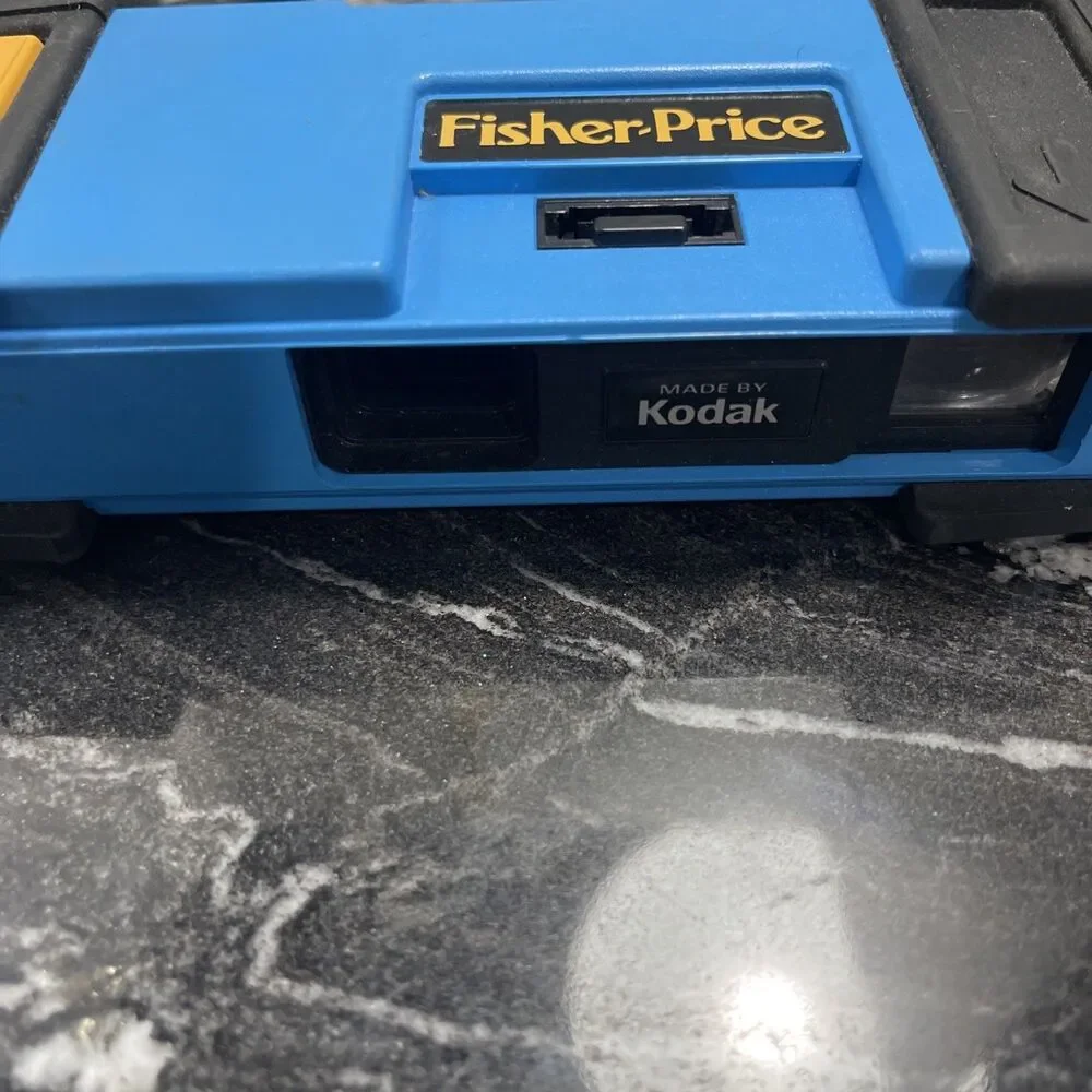 VTG 1984 Fisher Price Kids Kodak Camera Blue Point&Shoot 110 Mechanically Tested